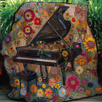 Piano In Garden XR1207003CL Quilt