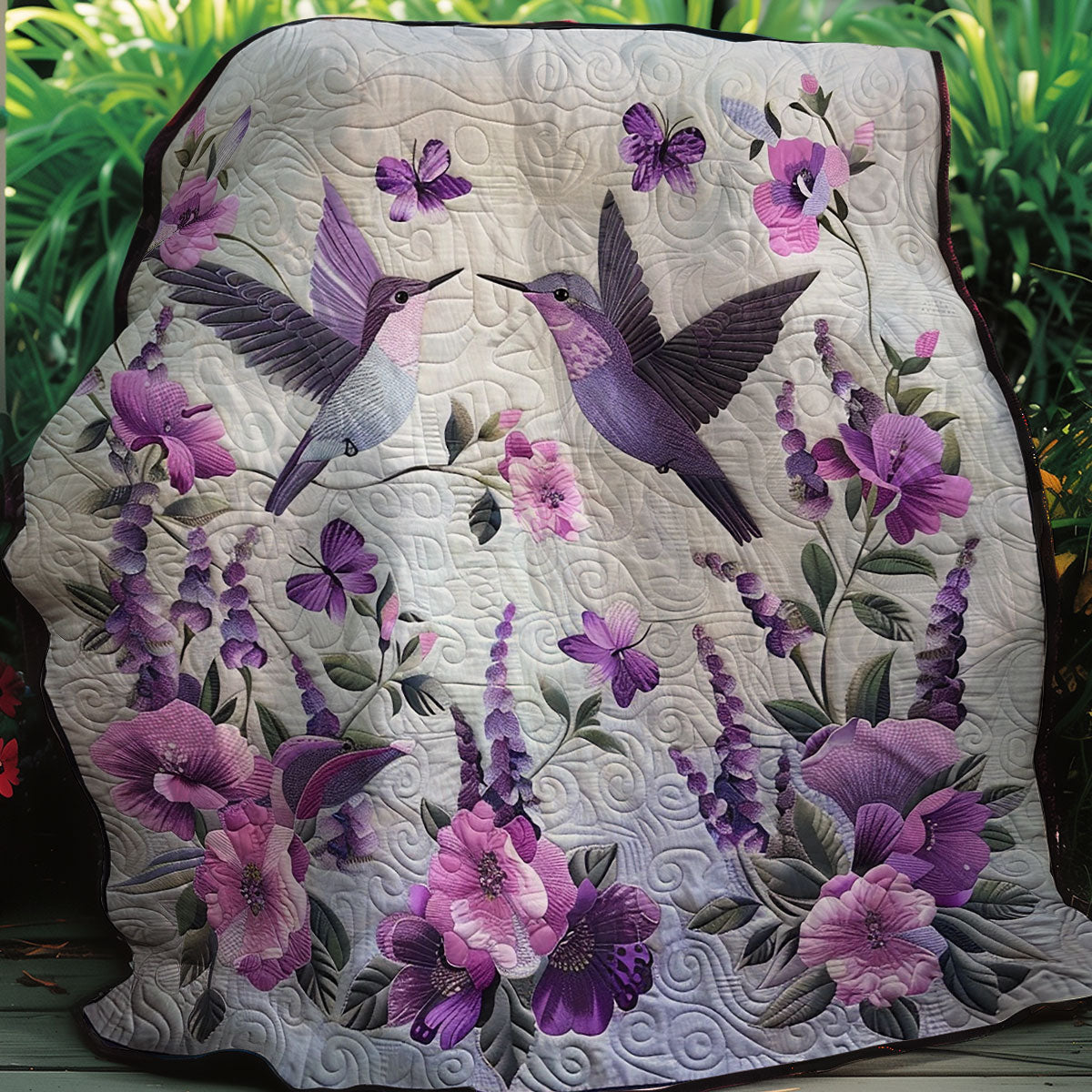 Purple Hummingbirds XR2706006CL Quilt