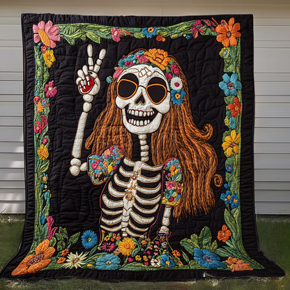 V Sign Skull XR0808048CL Quilt