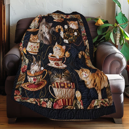 Playful Sleeping Cats XR3007030CL Quilt