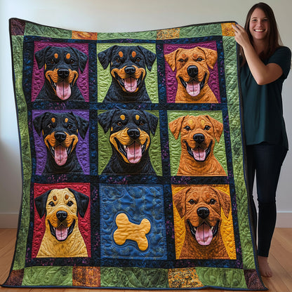 Rottweiler With Bone WO3107021CL Quilt