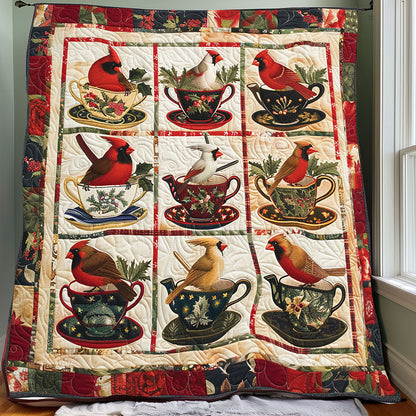 Cardinal Holly And Berries XR2408003CL Quilt