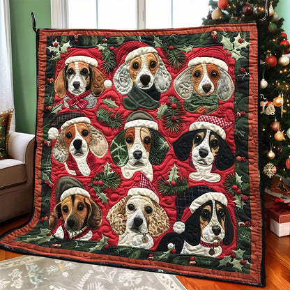 Beagles Christmas XR1508023CL Quilt