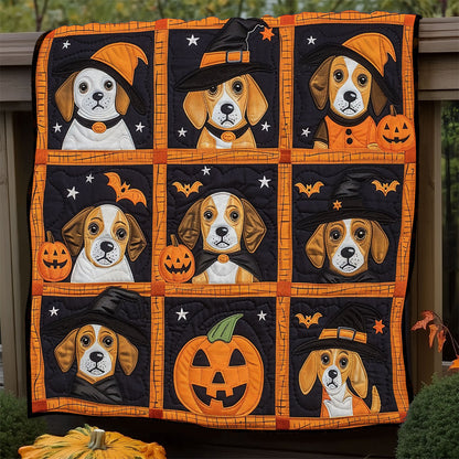 Ghoul Beagles XR1908017CL Quilt