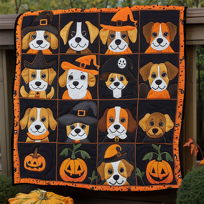 Witch Beagles Love Halloween XR1908015CL Quilt