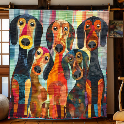 Curious Dachshund WN2208069CL Quilt