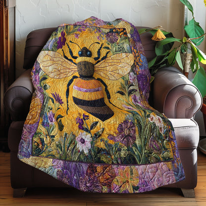 Fat Bees And Flowers WN3107027CL Quilt