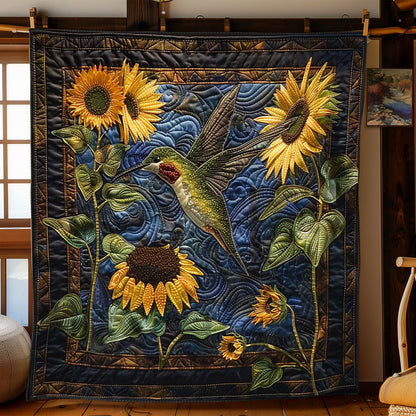 Hummingbird Golden Bloom WN1908010CL Quilt