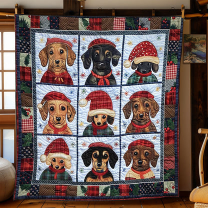 Jolly Christmas Dachshund WN1508071CL Quilt