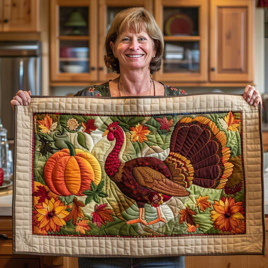 Turkey WJ3008038CL Quilted Table Runner