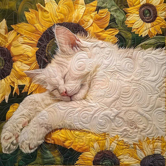 White Cat Sleeping WM1308018CL Quilt