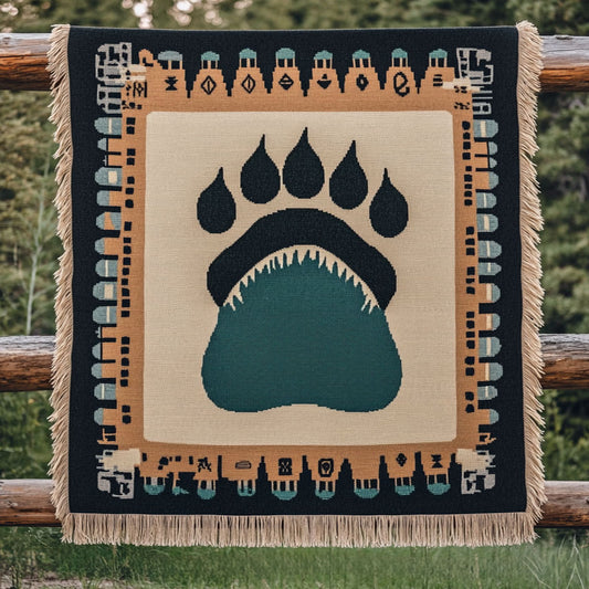 Wild Weave Bear WN2101029CL Woven Throw Blanket