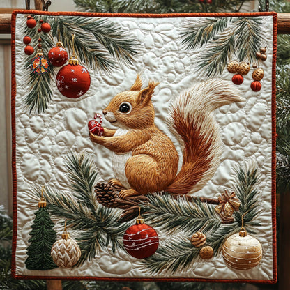 Christmas Baubel Squirrel WJ2311007CL Quilt