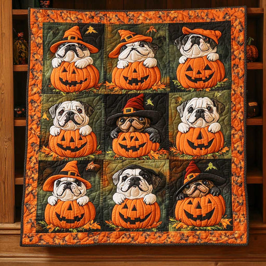 Bulldog Spooky Boo WN2609075CL Quilt