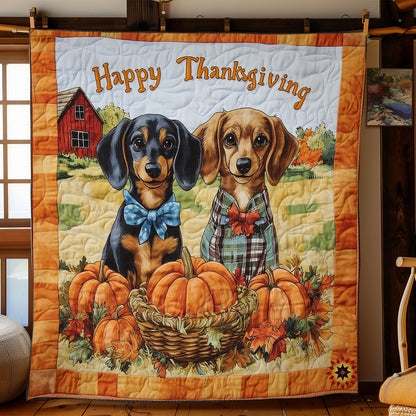 Pumpkin Dachshund WY1911100CL Quilt