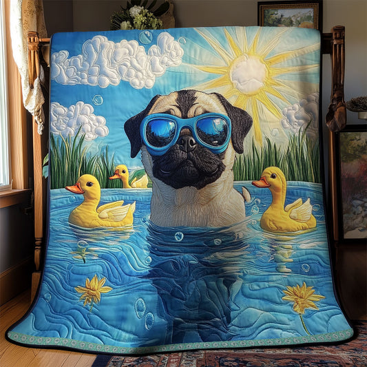Pug Swimming WX1511035CL Quilt