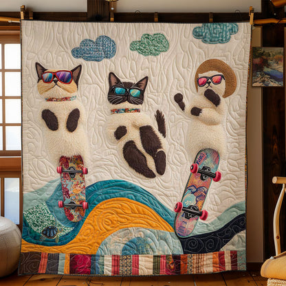 Siamese Skaters WN2311058CL Quilt