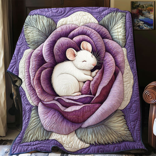 Mouse Sleeping Red Cabbage WY2512018CL Quilt