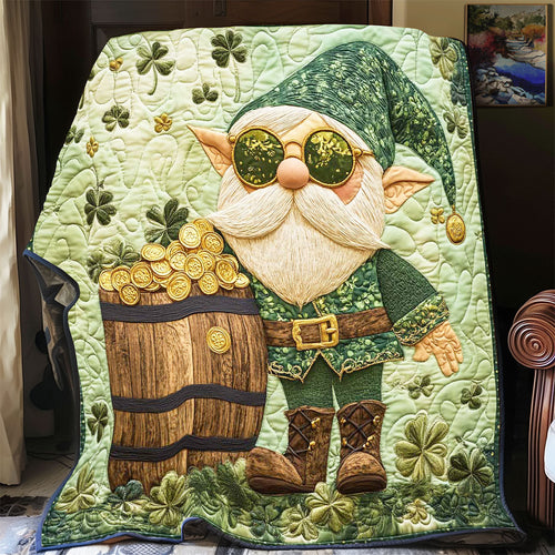 Gold Barrel Gnome WP2612015CL Quilt