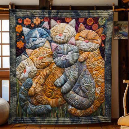 Cozy Sleeping Cat Family WY0901024CL Quilt