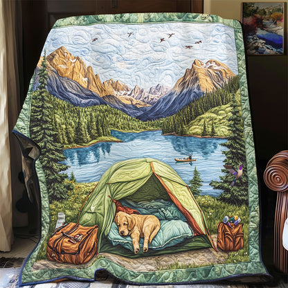 Dog Camping WY1811039CL Quilt