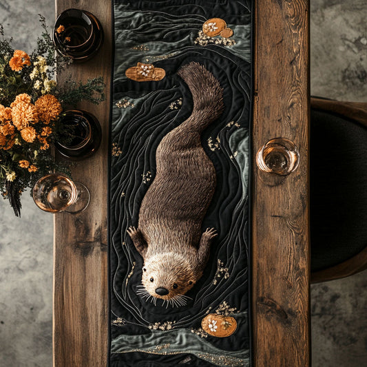 Sliding Otter CP2904040CL Quilted Table Runner