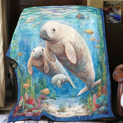 Manatee Couple WY1211042CL Quilt