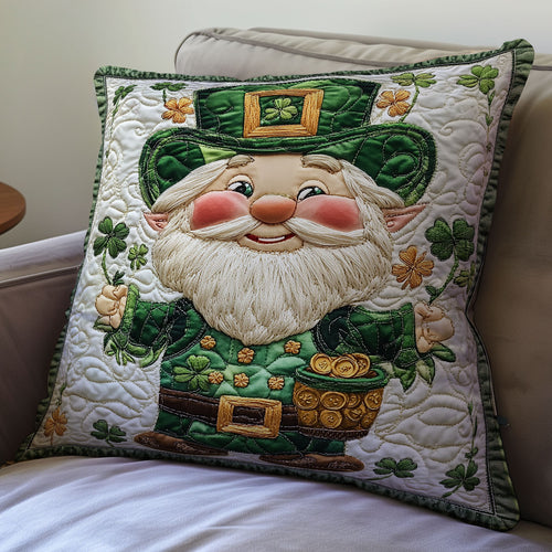 Gnome Lucky Clover WX1712081CL Quilt Pillow Case