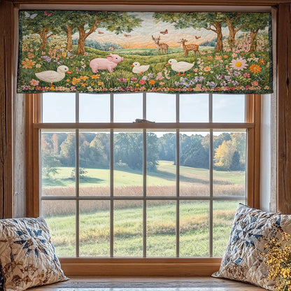 Farmyard Friends WJ2103063CL Quilted Valance