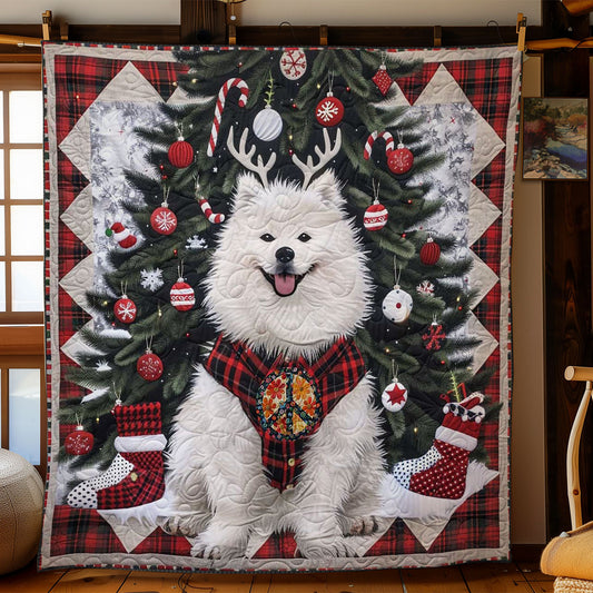 Samoyed's Cozy Christmas Eve WN2510060CL Quilt