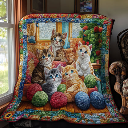 Woolen Playing Kitten WY1112028CL Quilt