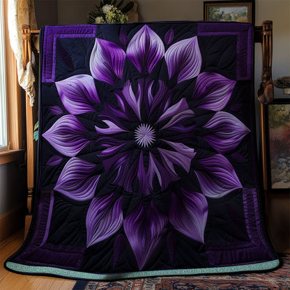 Dusky Purple Petals WN1309040CL Quilt