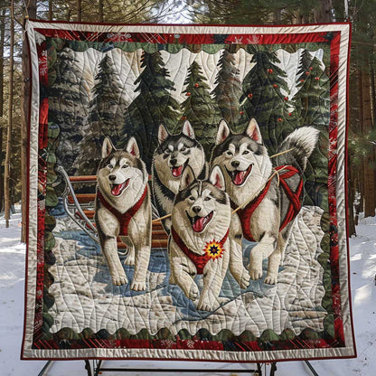 Santa Husky Sledding WP1710027CL Quilt