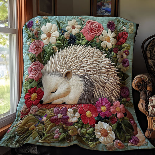 Sleeping Hedgehog WY0512002CL Quilt
