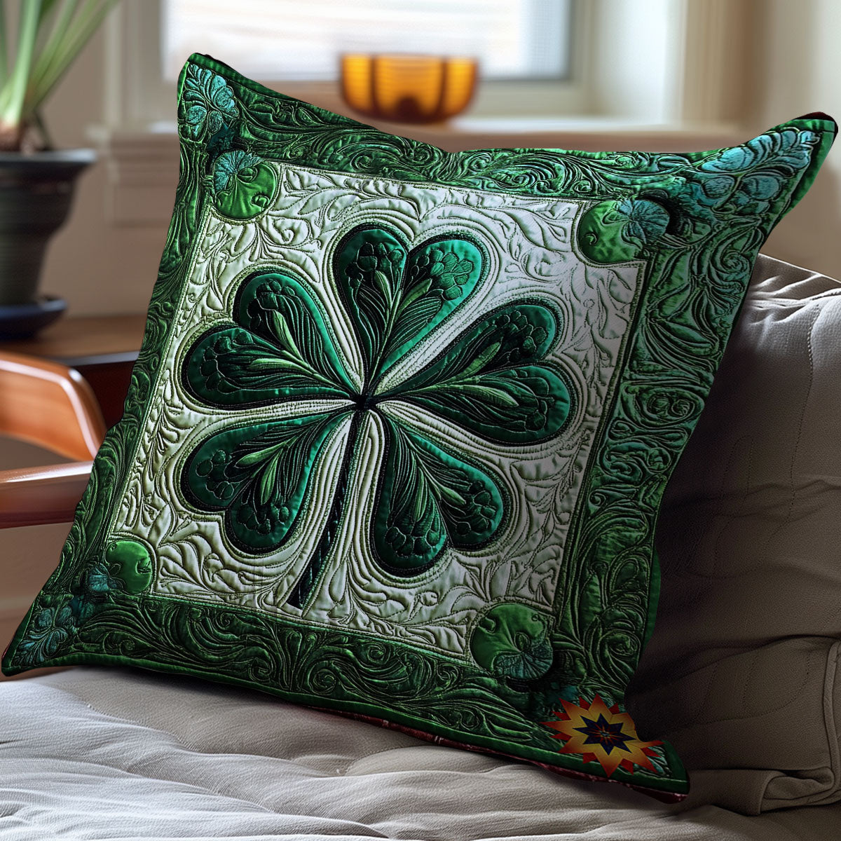 Clover WY1012096CL Quilt Pillow Case