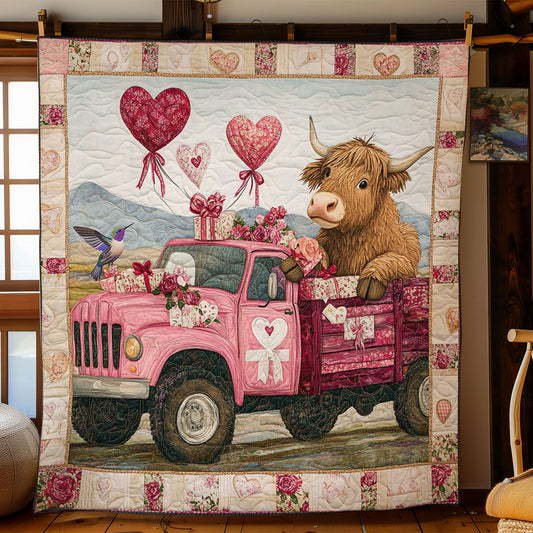 Valentine Highland Cow WN0412037CL Quilt