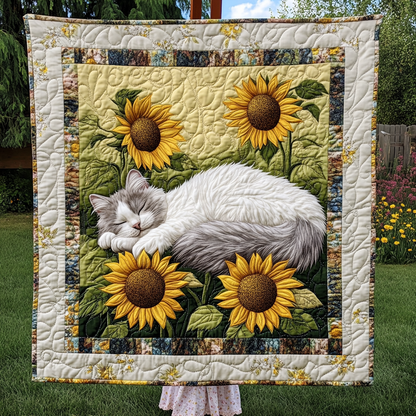 Catnap in the Sun YR3112037CL Quilt