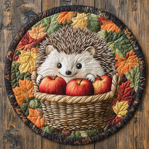 Hedgehog Among Apple CP1504065CL Quilted Round Mat