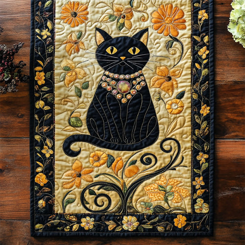 Black Cat WY2802031CL Quilted Table Runner