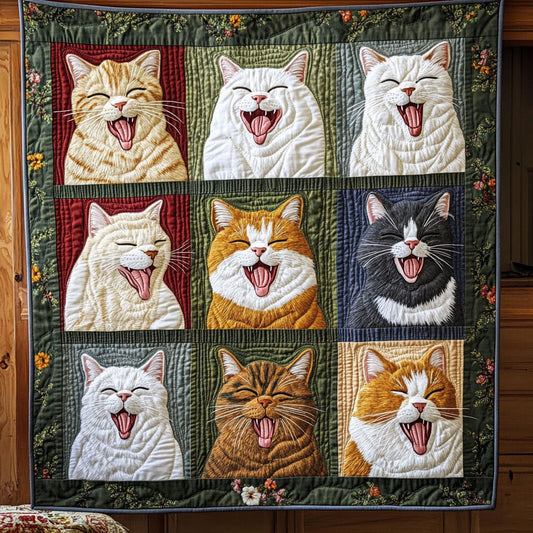 Yawning CP1804121CL Quilt