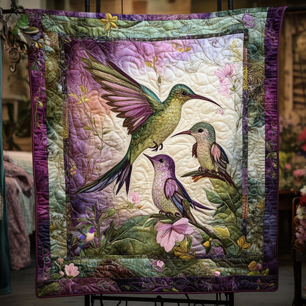 Hummingbird Family WU0912015CL Quilt
