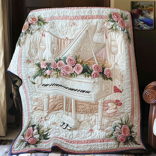 White Piano WY2312075CL Quilt