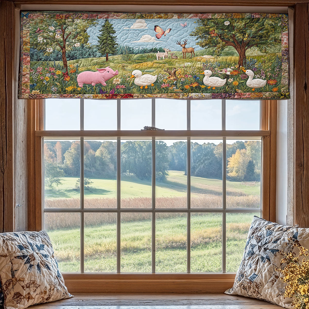 Farmyard Friends WJ2103064CL Quilted Valance