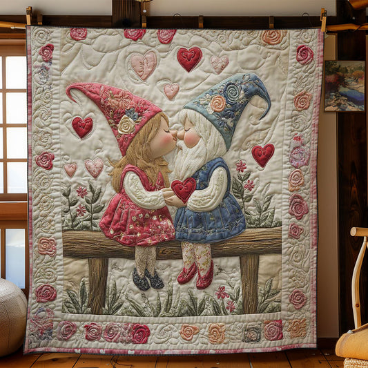 Kissing Gnomes Valentine WN2512044CL Quilt