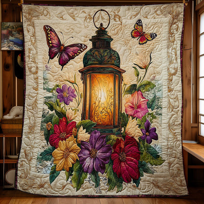 Lantern In Garden WY0202032CL Quilt