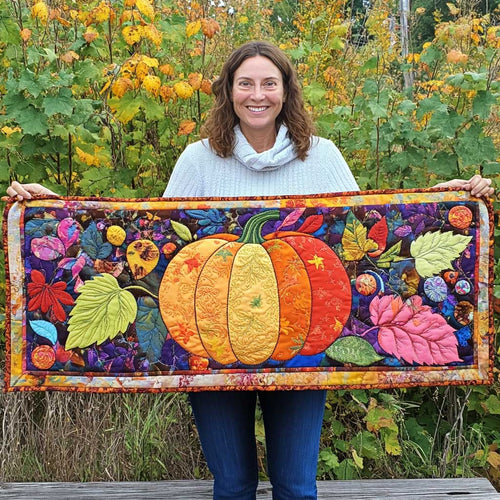 Colorful Pumpkin WP1809022CL Quilted Table Runner