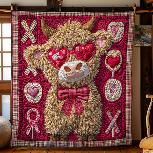 Heart Eyes Highland Cow WN2612011CL Quilt