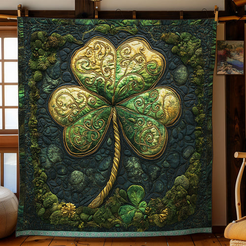 Golden Clover Charm WX1212028CL Quilt