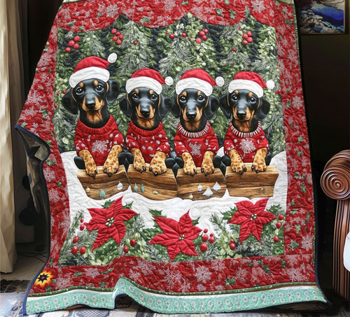 Santa Dachshund WU0412011CL Quilt