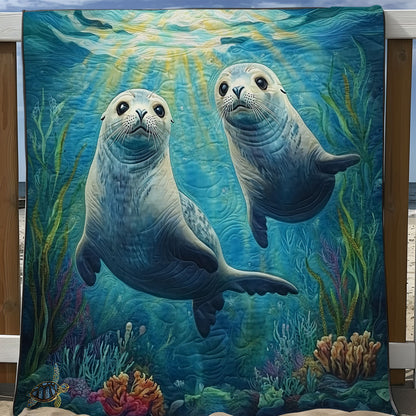Couple Manatee WY2911045CL Quilt